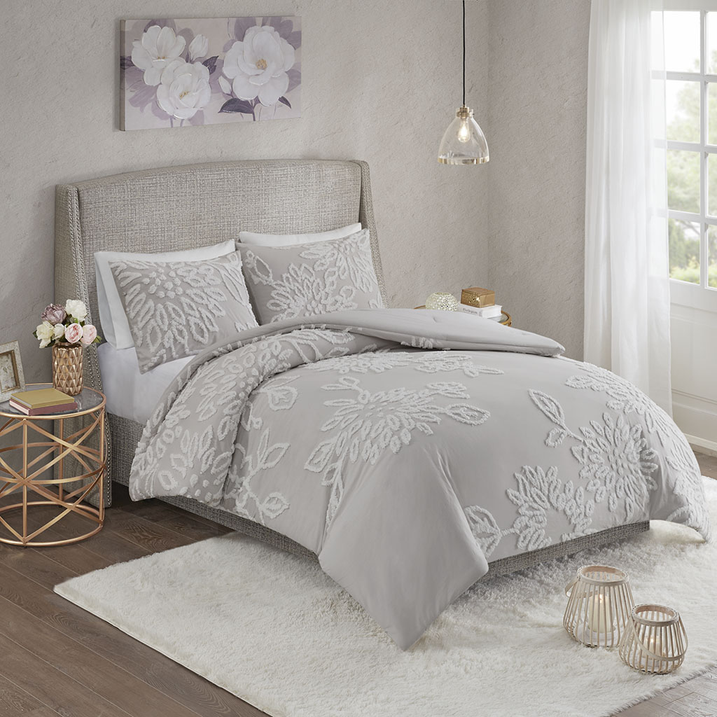 Veronica 3 Piece Tufted Cotton Chenille Floral Comforter Set