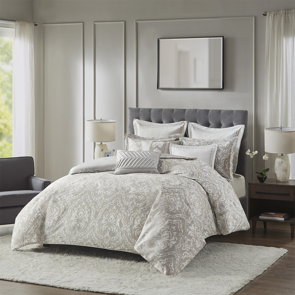 Manor Comforter King 9 Piece Set